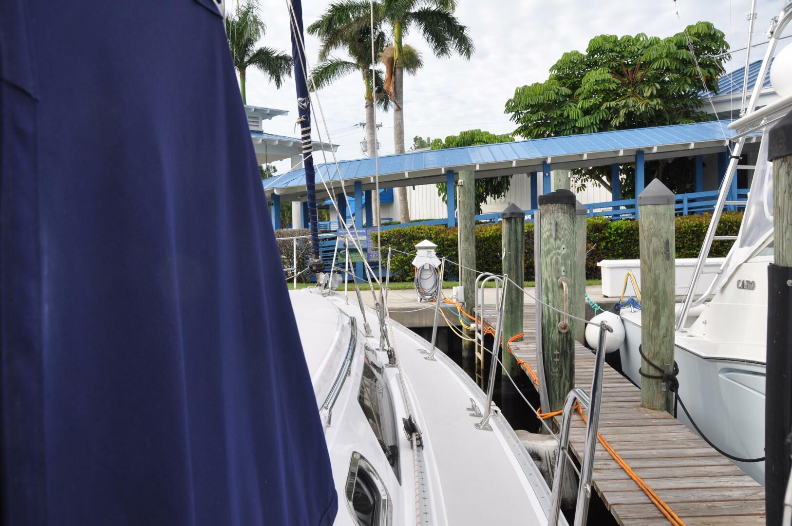 Starry Night 35ft Catalina Yacht For Sale