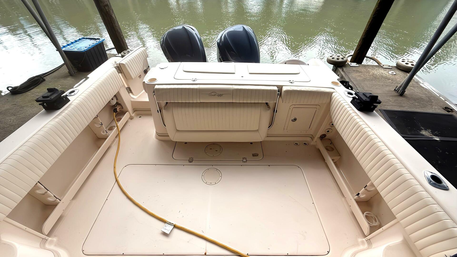 30ft Grady White Yacht For Sale