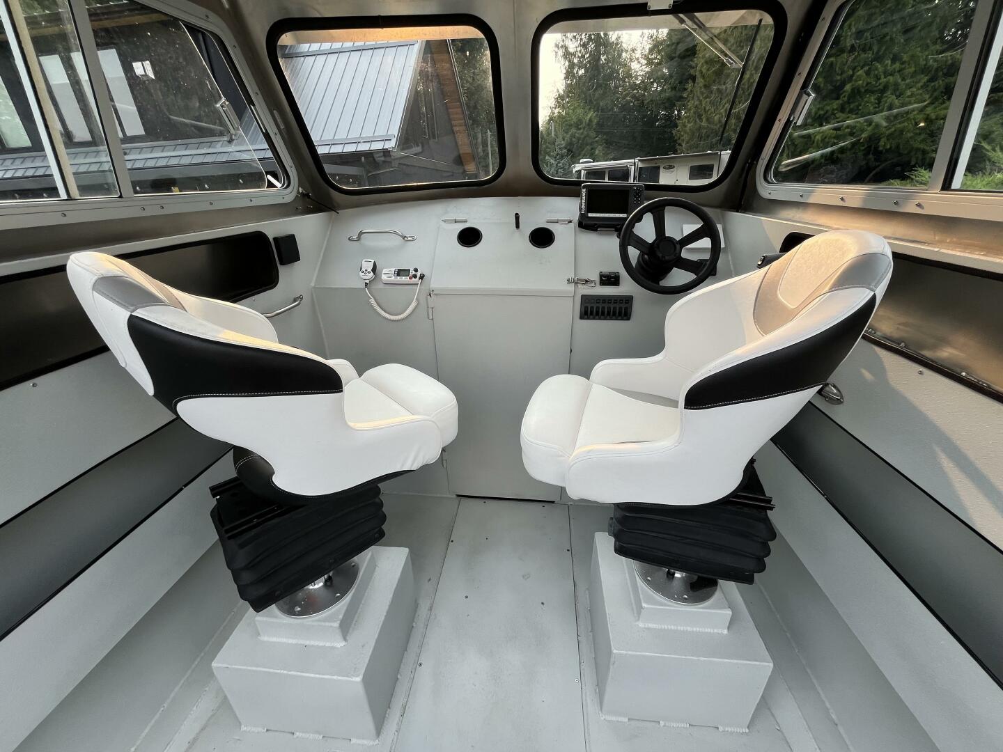 21ft Custom Yacht For Sale