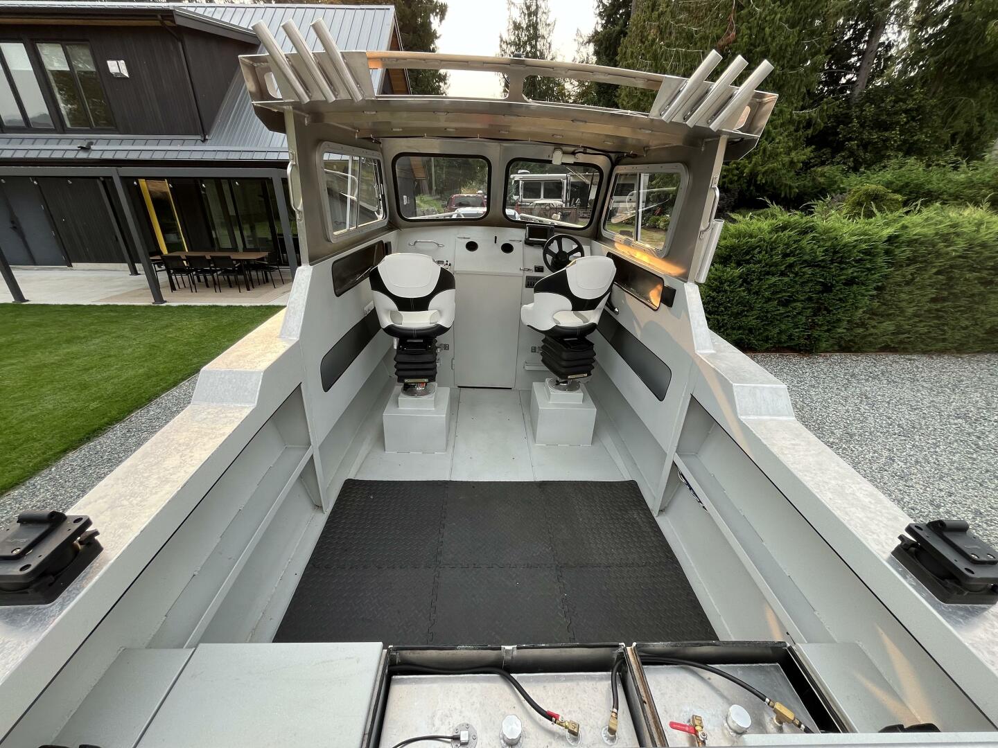 21ft Custom Yacht For Sale
