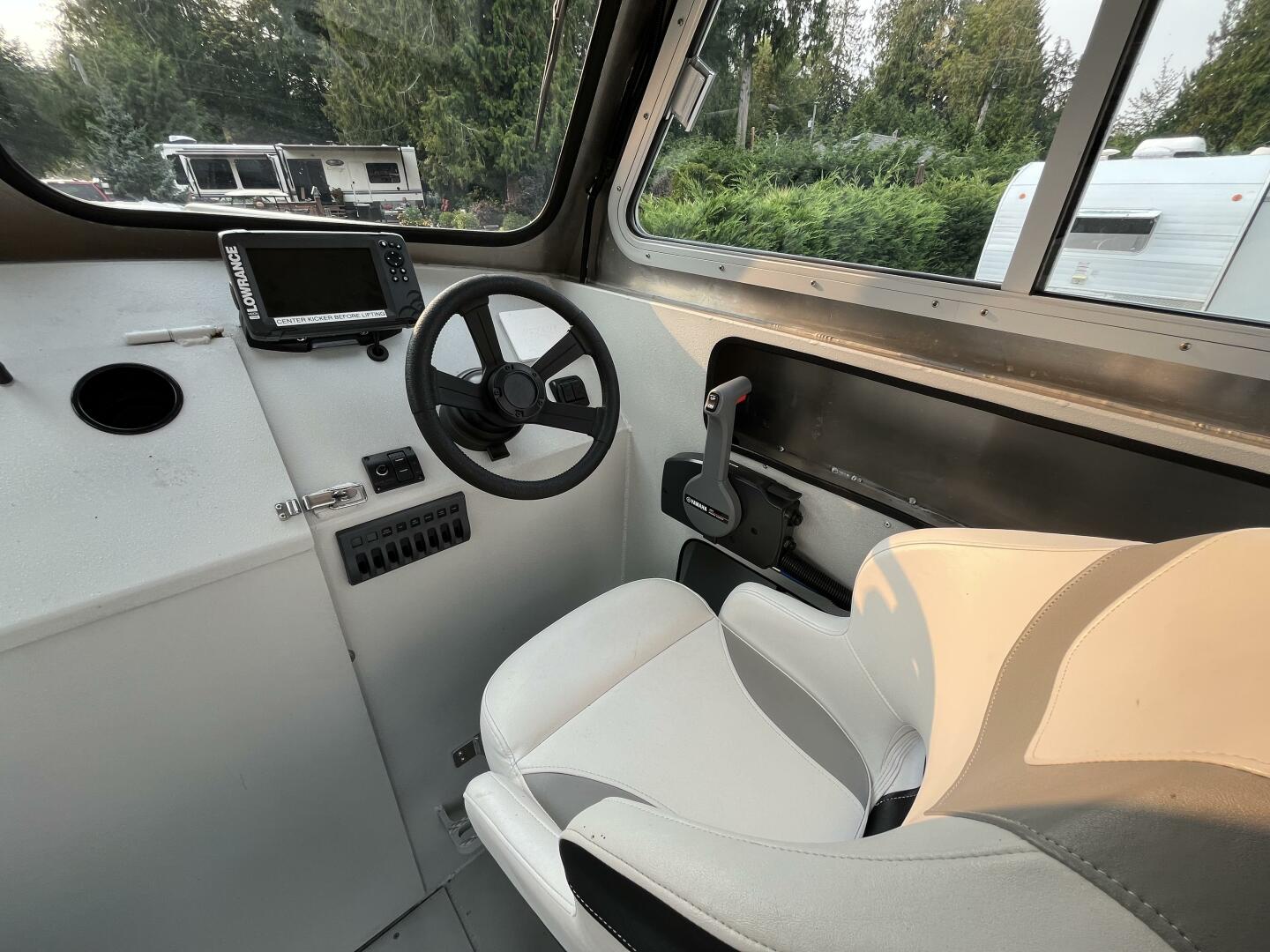 21ft Custom Yacht For Sale