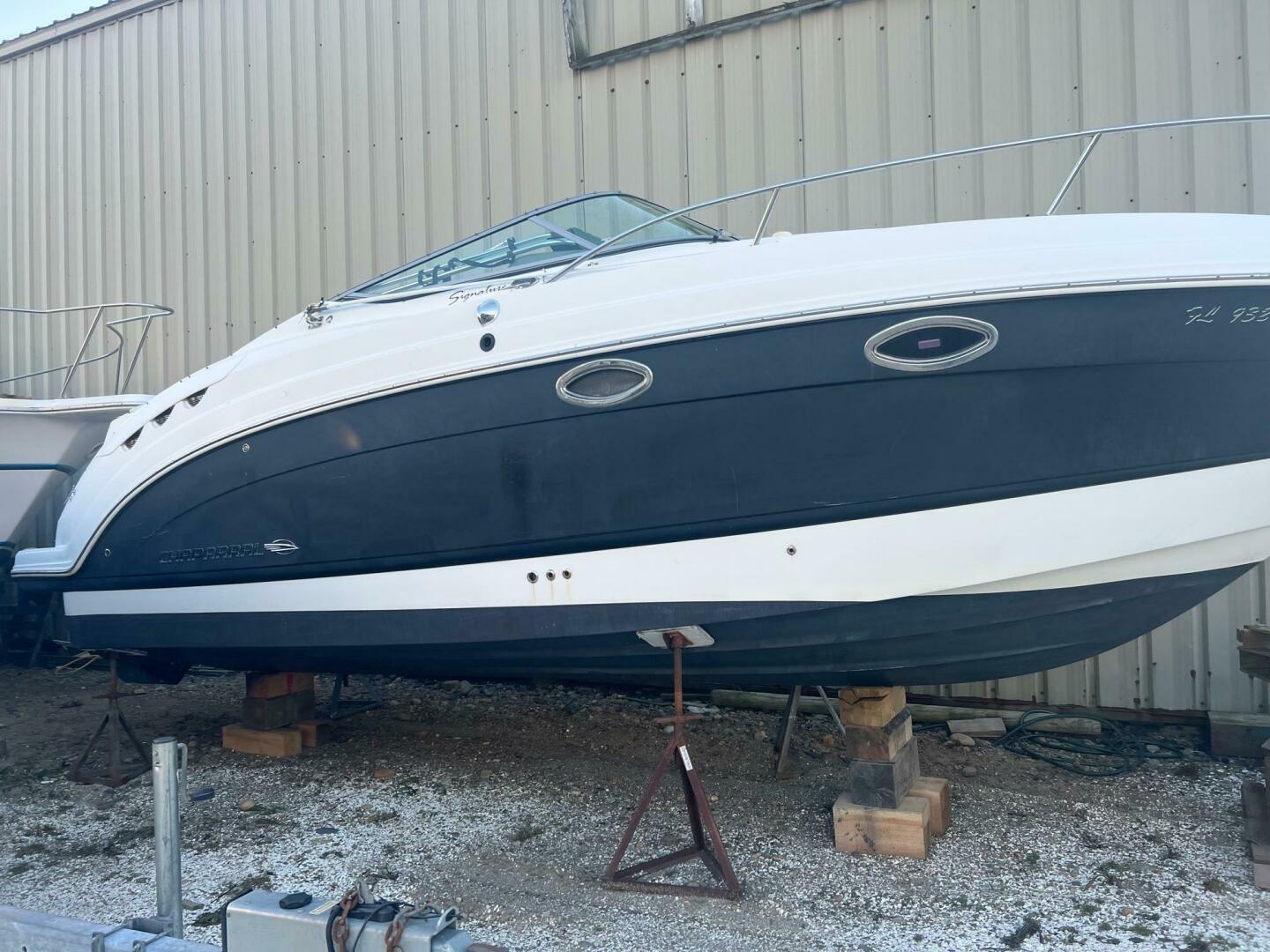 25ft Chaparral Yacht For Sale