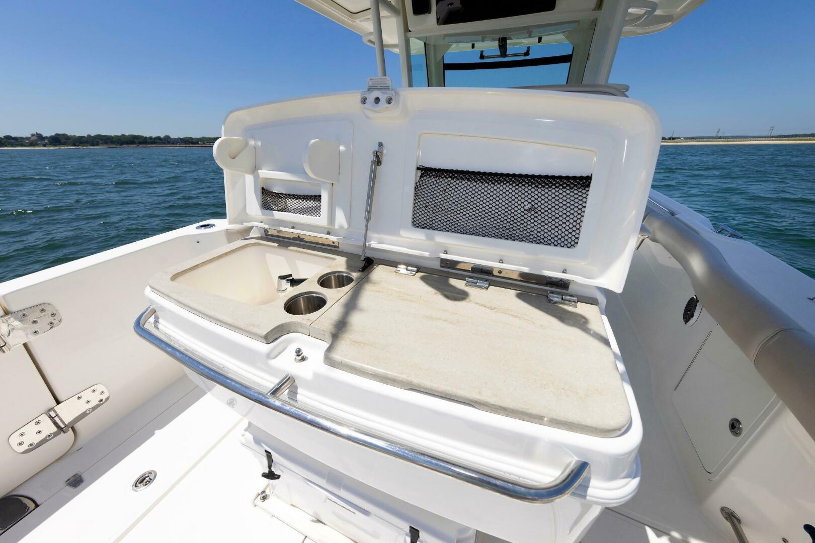Murphy s Law 33ft Boston Whaler Yacht For Sale