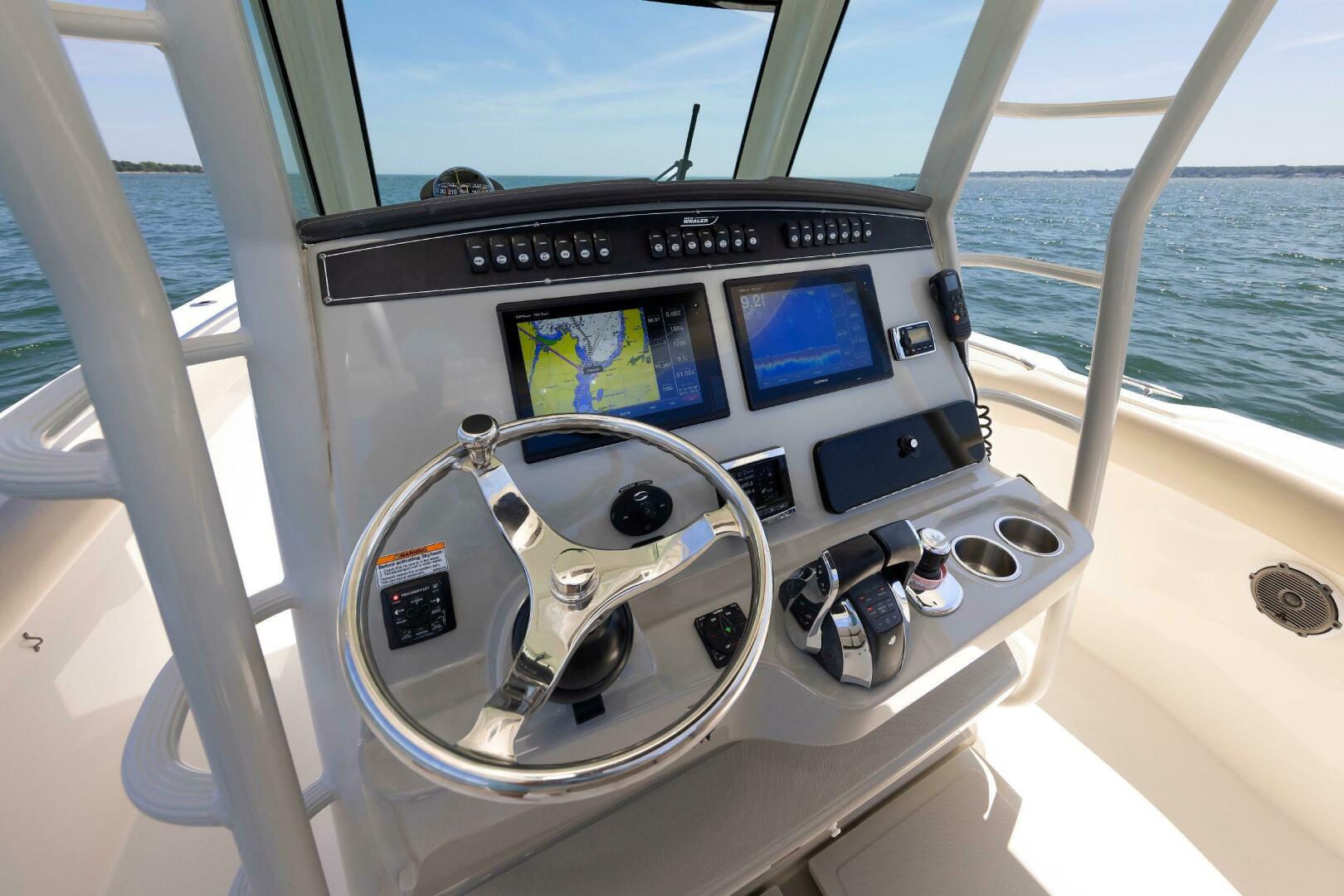 Murphy s Law 33ft Boston Whaler Yacht For Sale