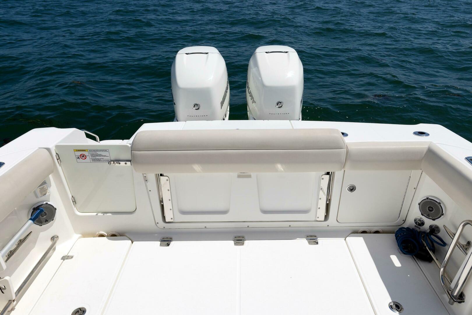 Murphy s Law 33ft Boston Whaler Yacht For Sale