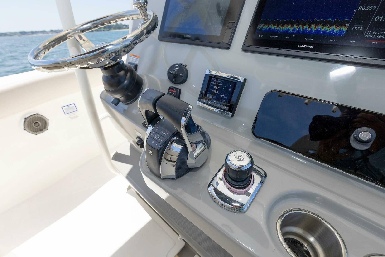 Murphy s Law 33ft Boston Whaler Yacht For Sale