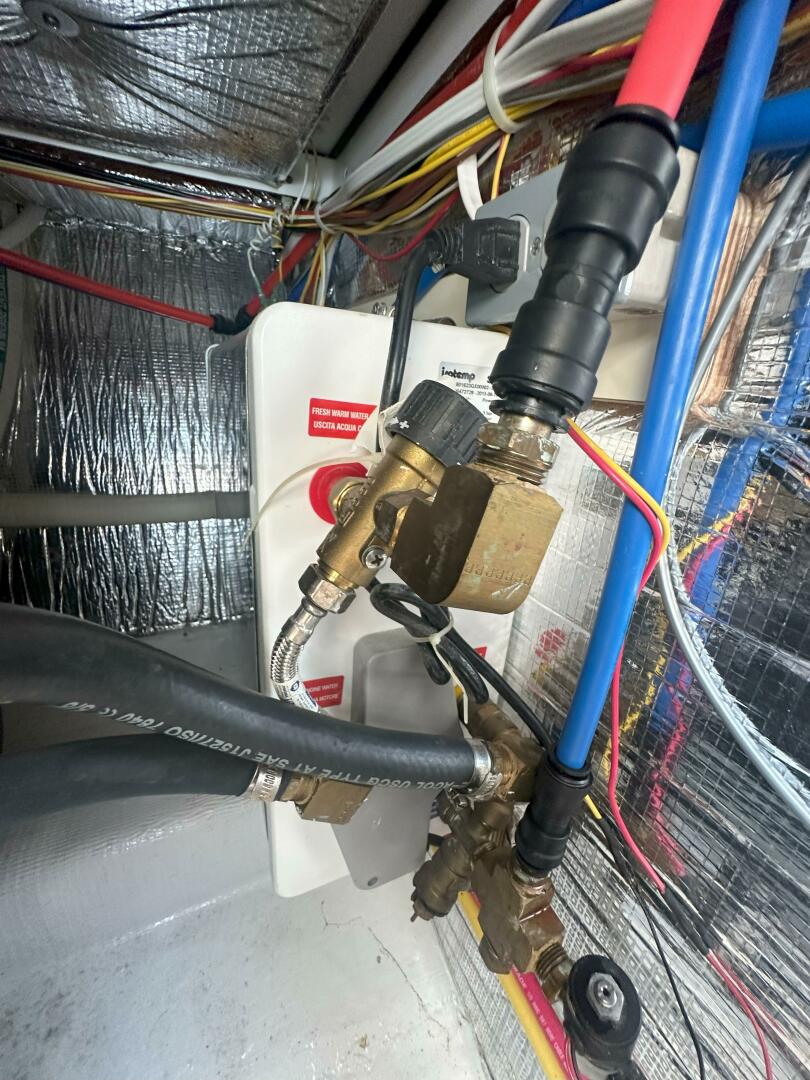 AT LAST 10 30ft Fortier Yacht For Sale AT LAST 10 30ft Fortier Yacht For Sale