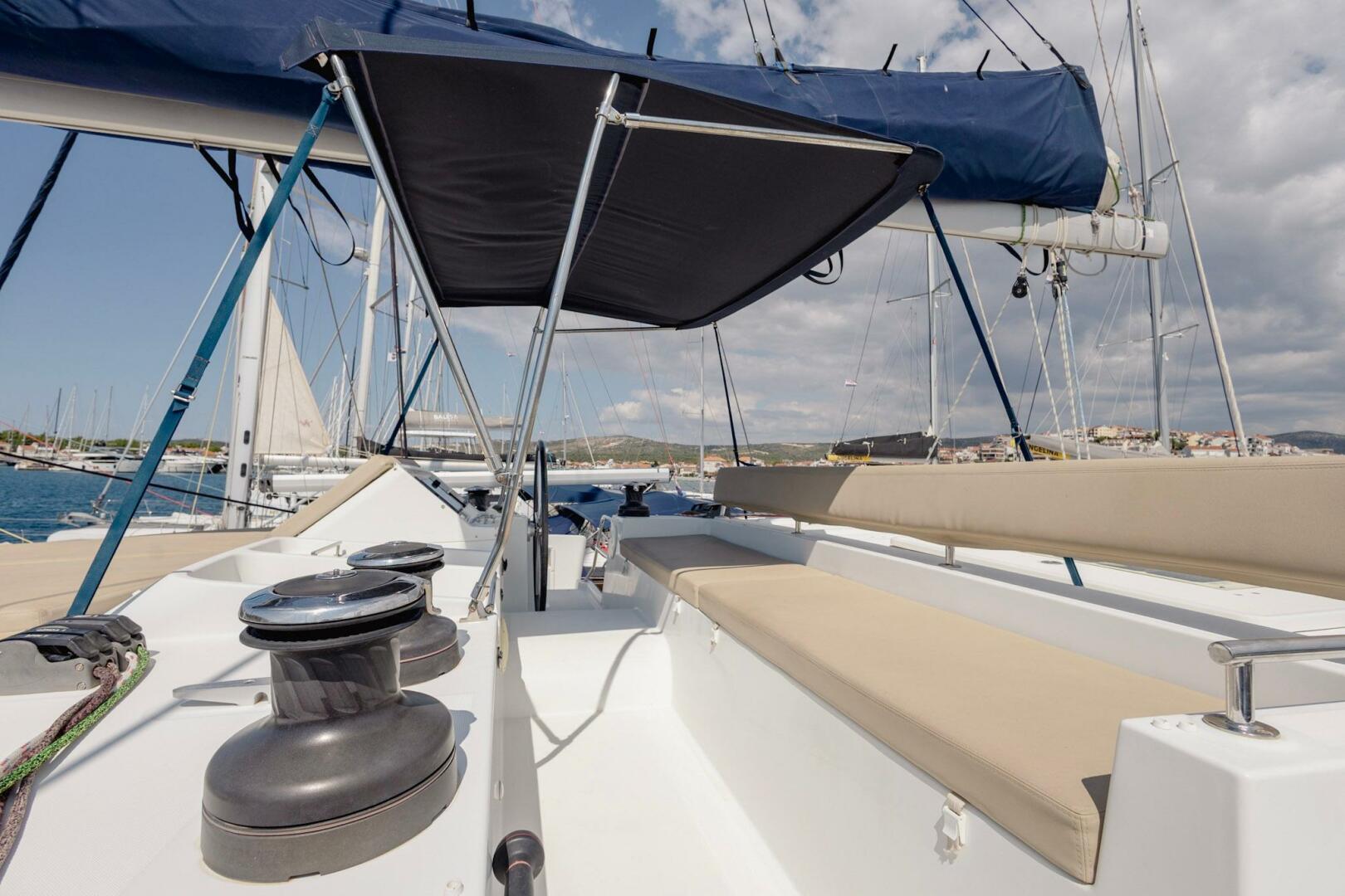 45ft Lagoon Yacht For Sale
