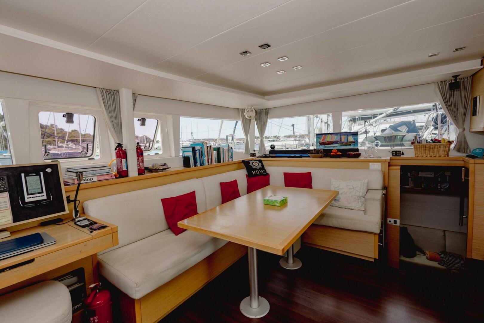 45ft Lagoon Yacht For Sale