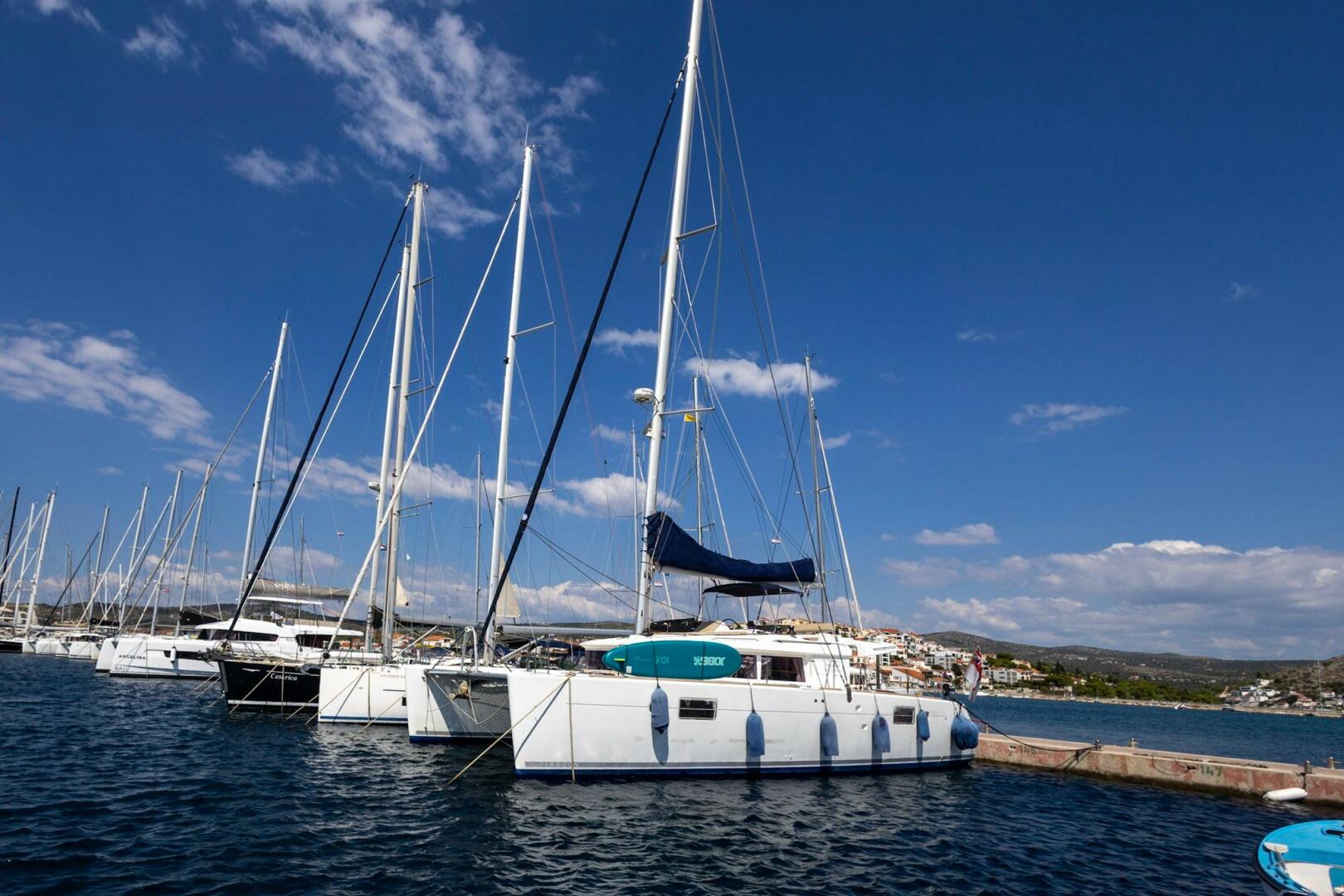 45ft Lagoon Yacht For Sale
