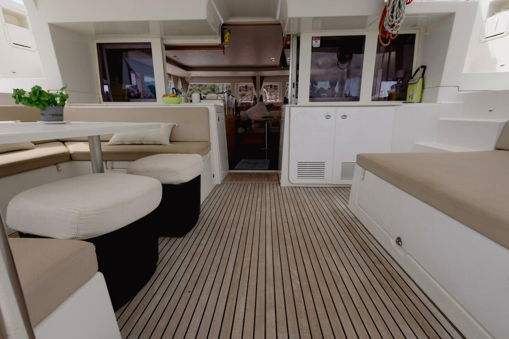 45ft Lagoon Yacht For Sale