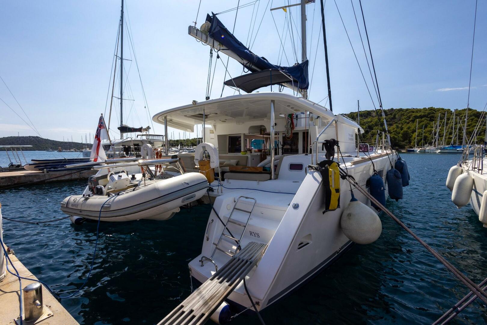 45ft Lagoon Yacht For Sale