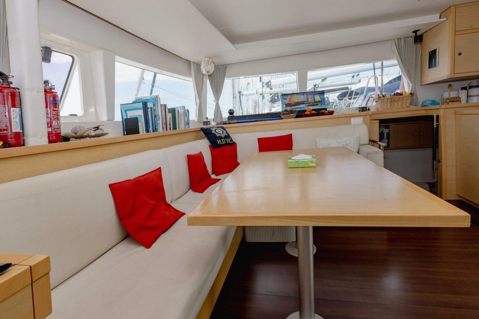 45ft Lagoon Yacht For Sale