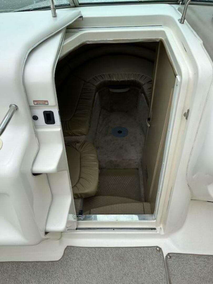 28ft Sea Ray Yacht For Sale