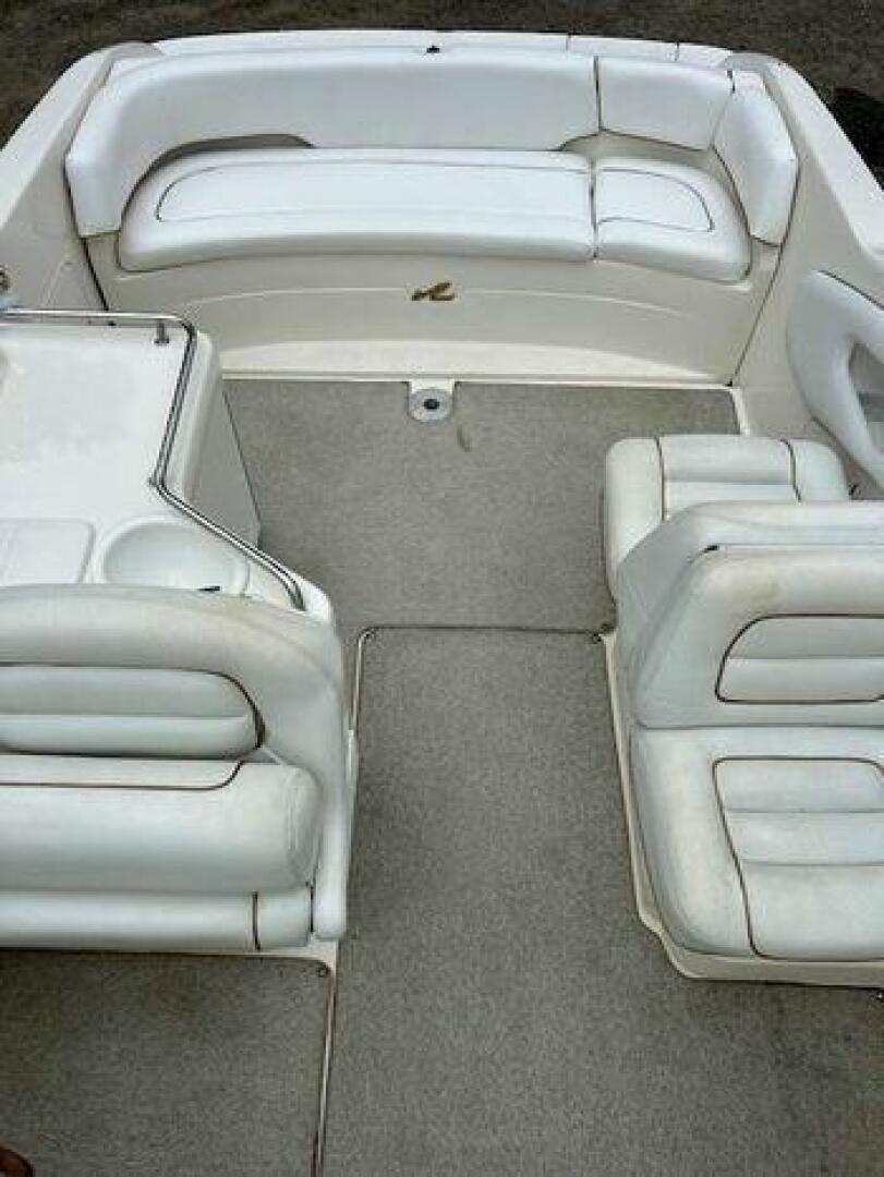 28ft Sea Ray Yacht For Sale