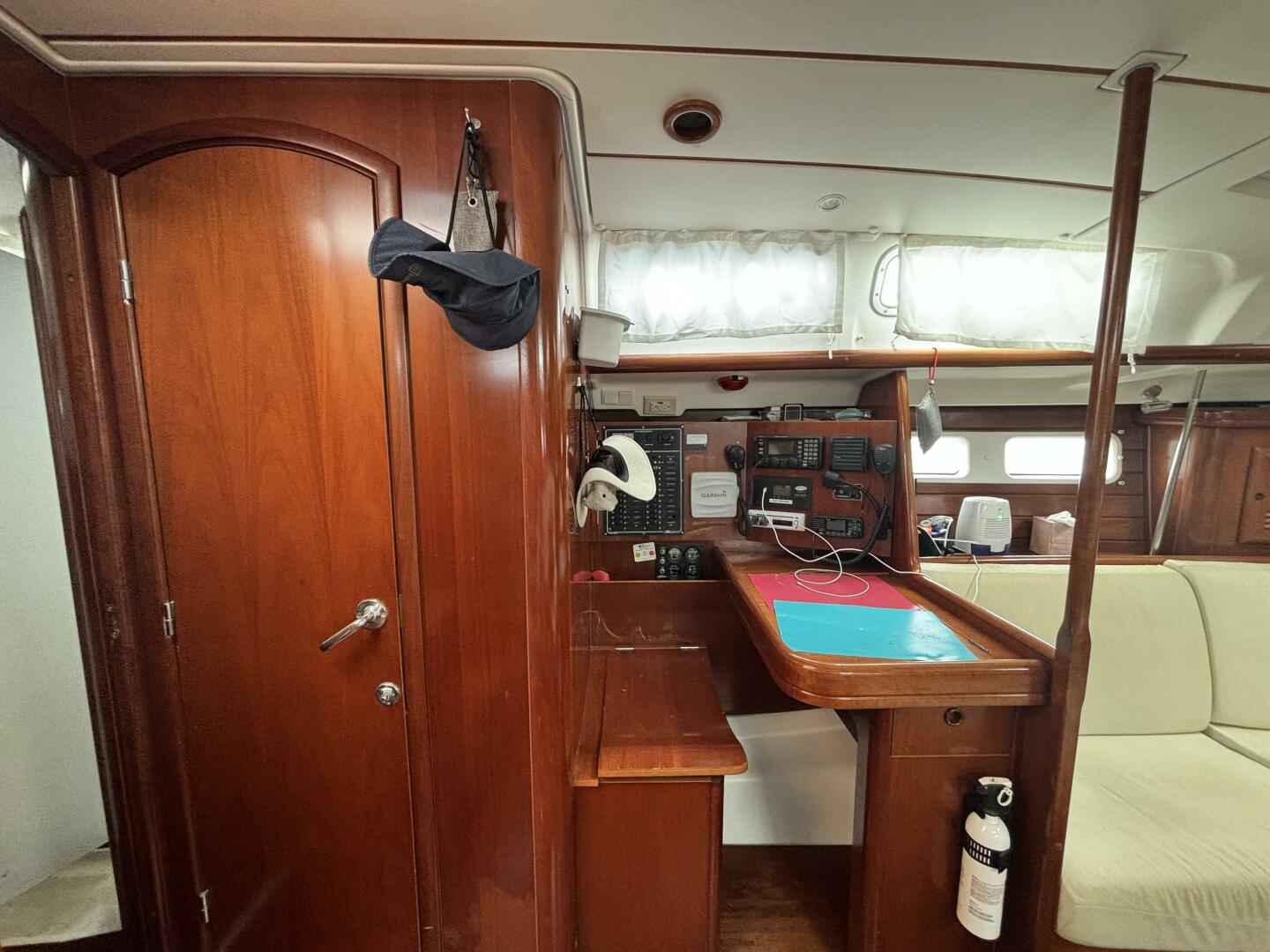 Table 4 Two 42ft Beneteau Yacht For Sale