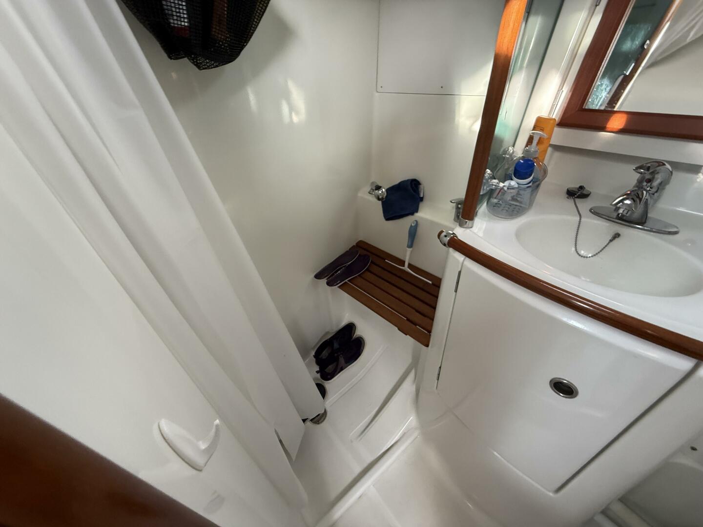 36ft Beneteau Yacht For Sale