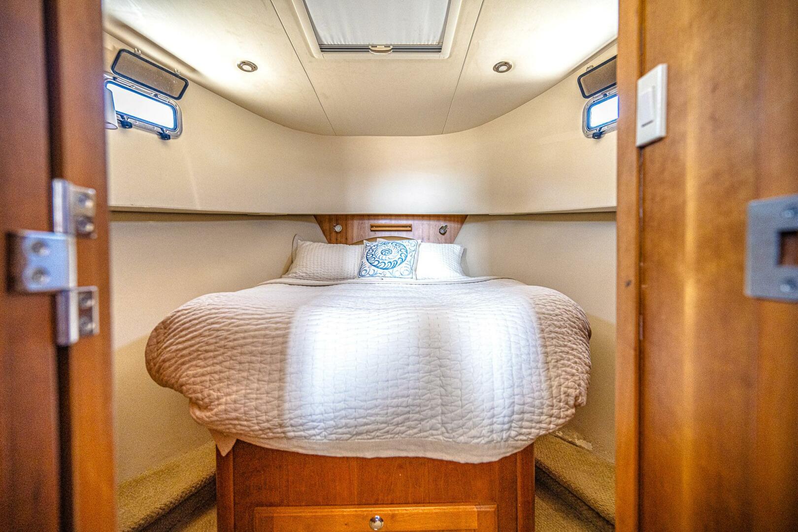 Coastal Fogg 34ft Mainship Yacht For Sale