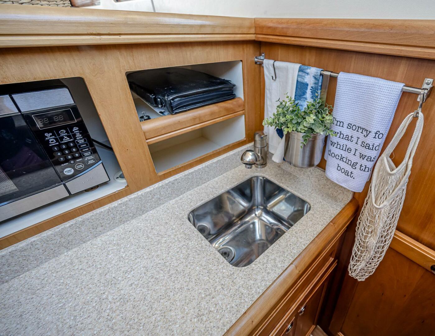 Coastal Fogg 34ft Mainship Yacht For Sale
