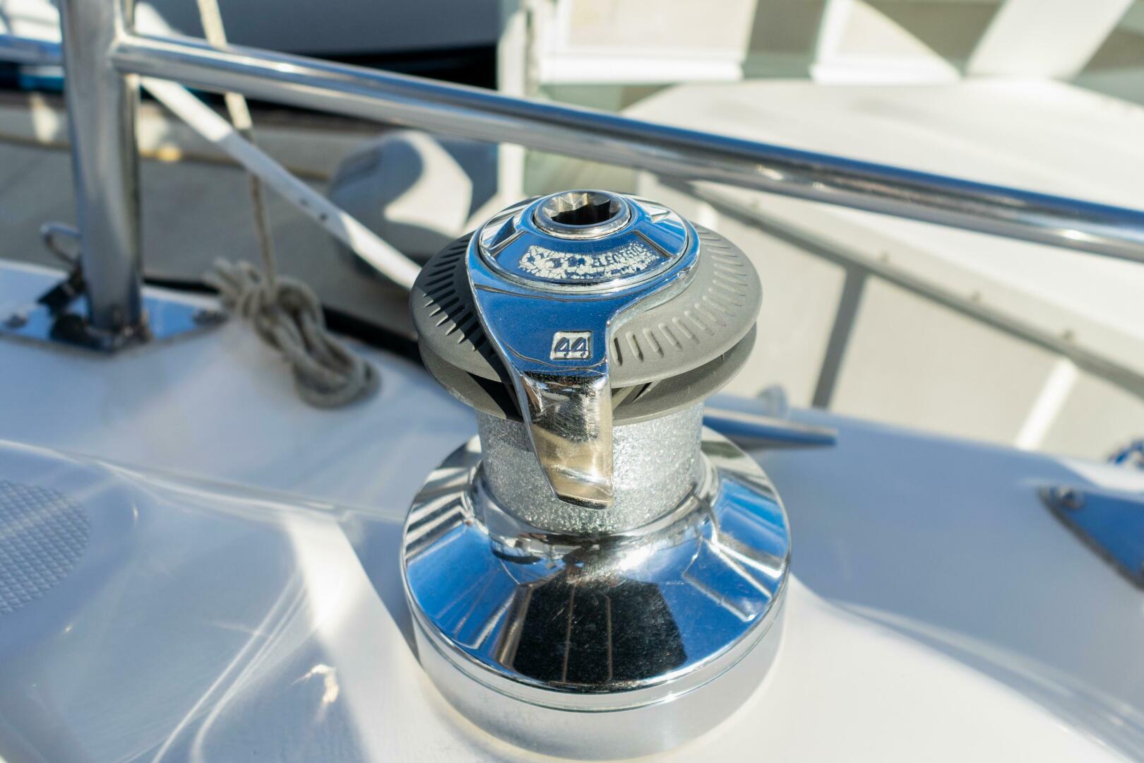 Plan Sea  38ft Hunter Yacht For Sale
