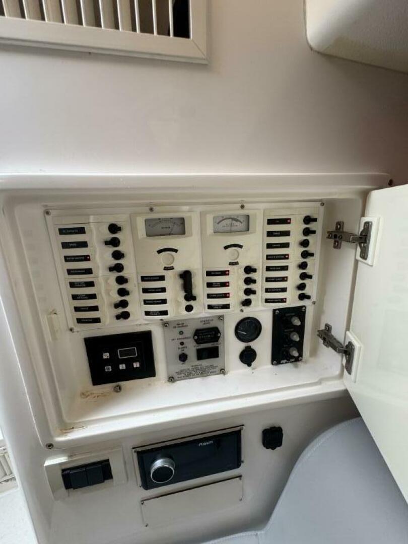 Knot Workin 37ft Intrepid Yacht For Sale