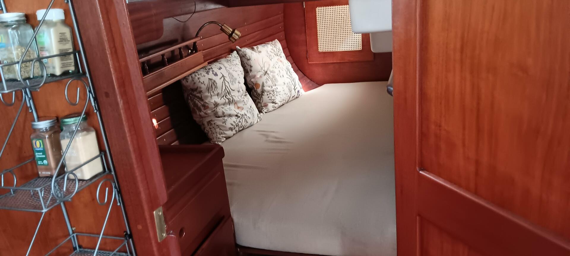 Rhythm 31ft Gozzard Yacht For Sale