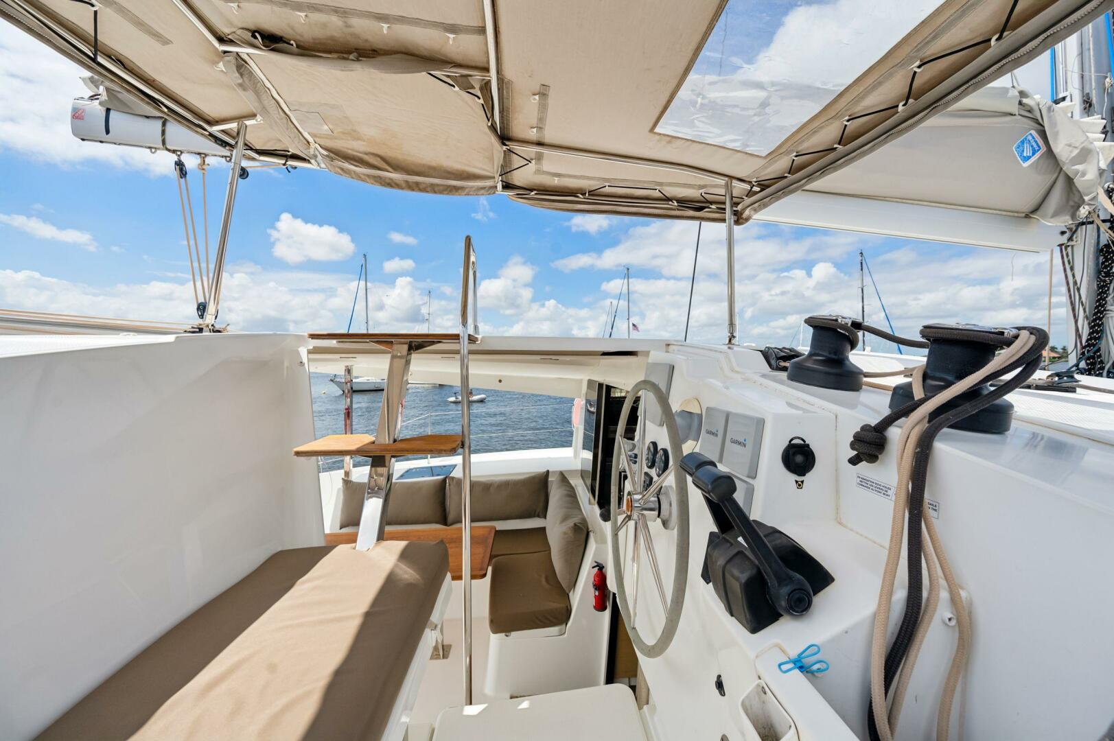 38ft Fountaine Pajot Yacht For Sale