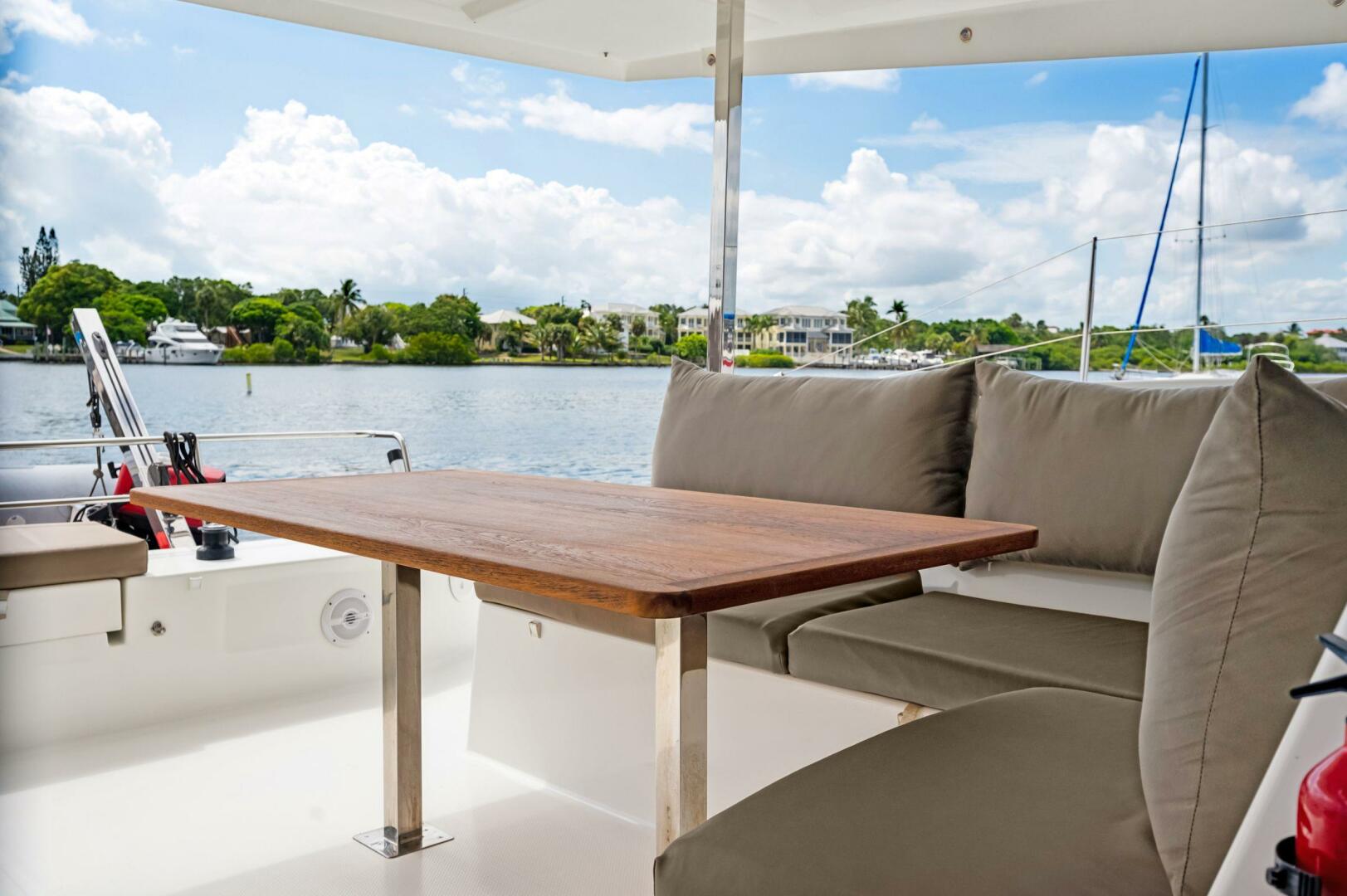 38ft Fountaine Pajot Yacht For Sale