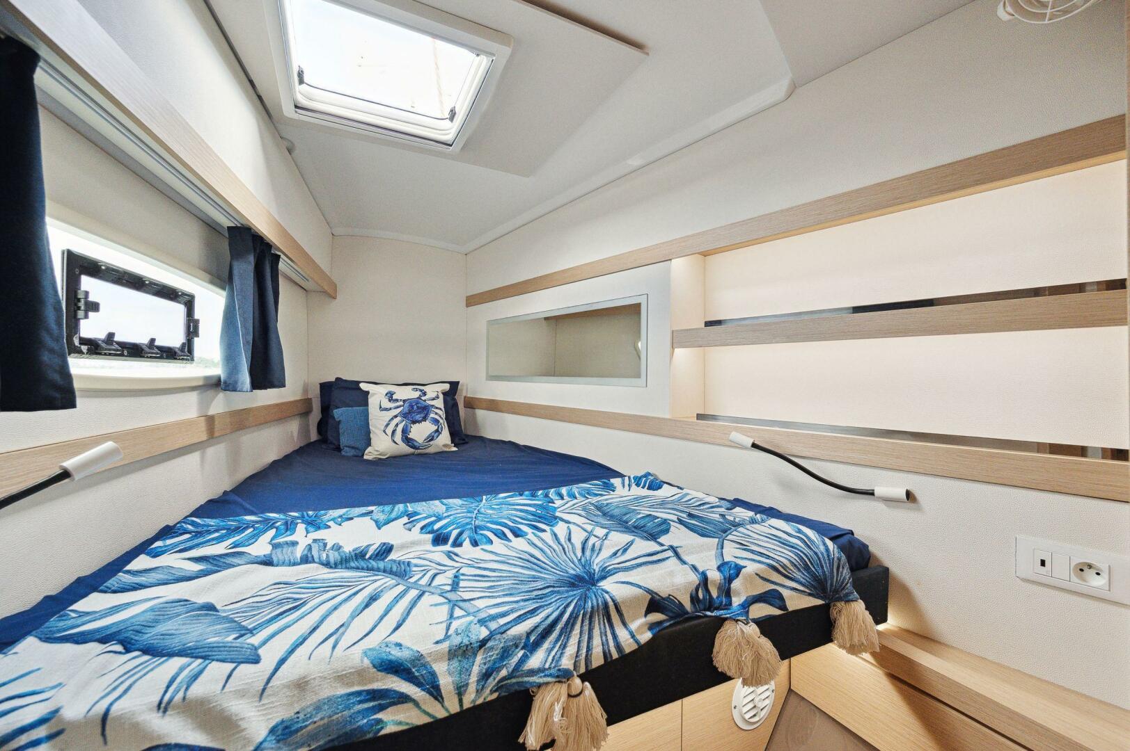 38ft Fountaine Pajot Yacht For Sale