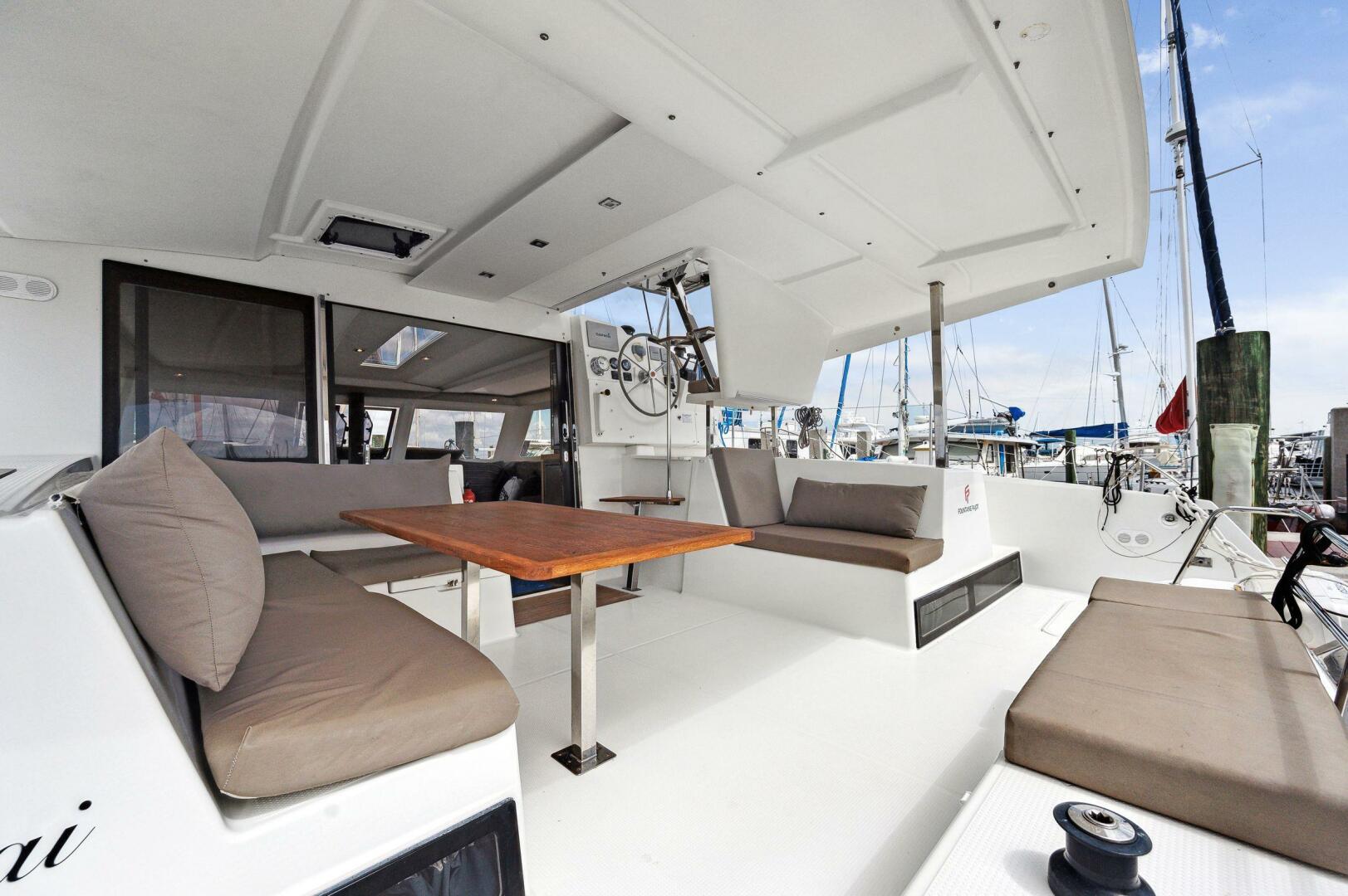 38ft Fountaine Pajot Yacht For Sale