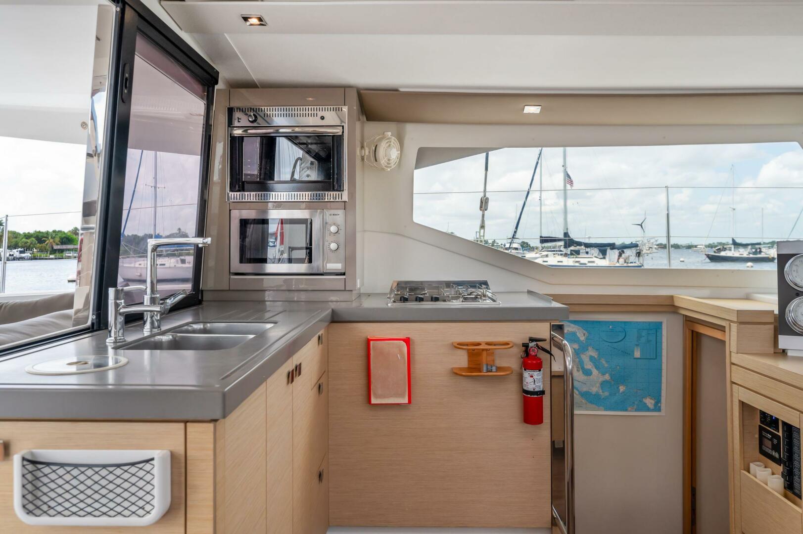 38ft Fountaine Pajot Yacht For Sale