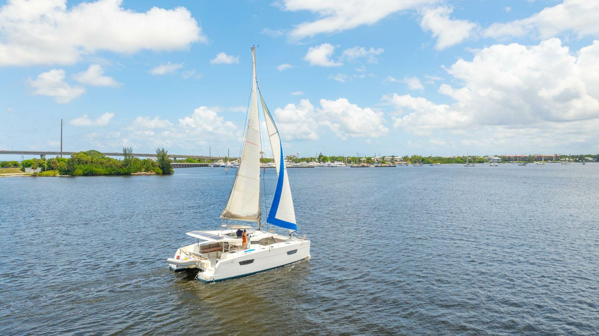 38ft Fountaine Pajot Yacht For Sale