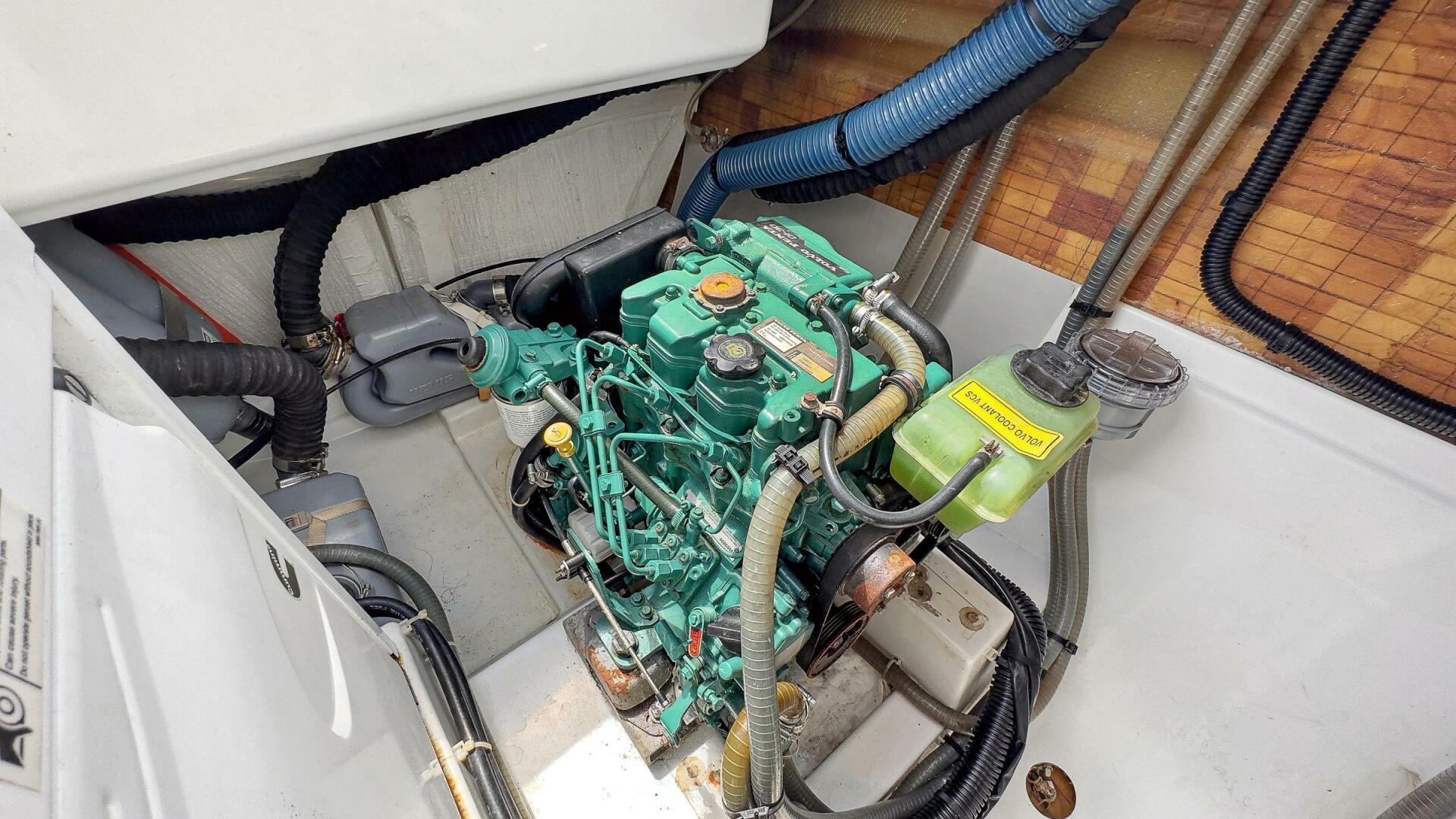 38ft Fountaine Pajot Yacht For Sale