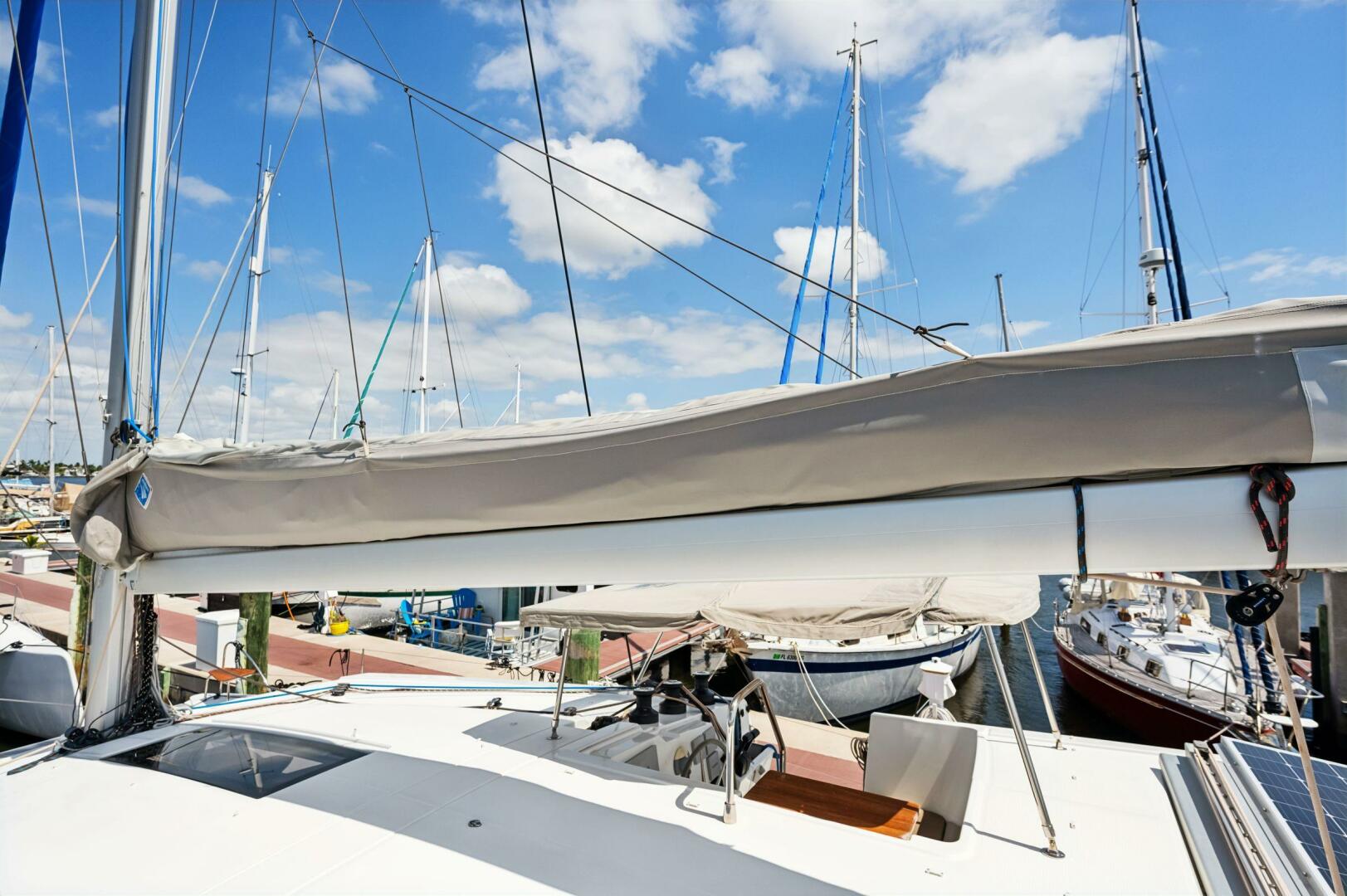 38ft Fountaine Pajot Yacht For Sale