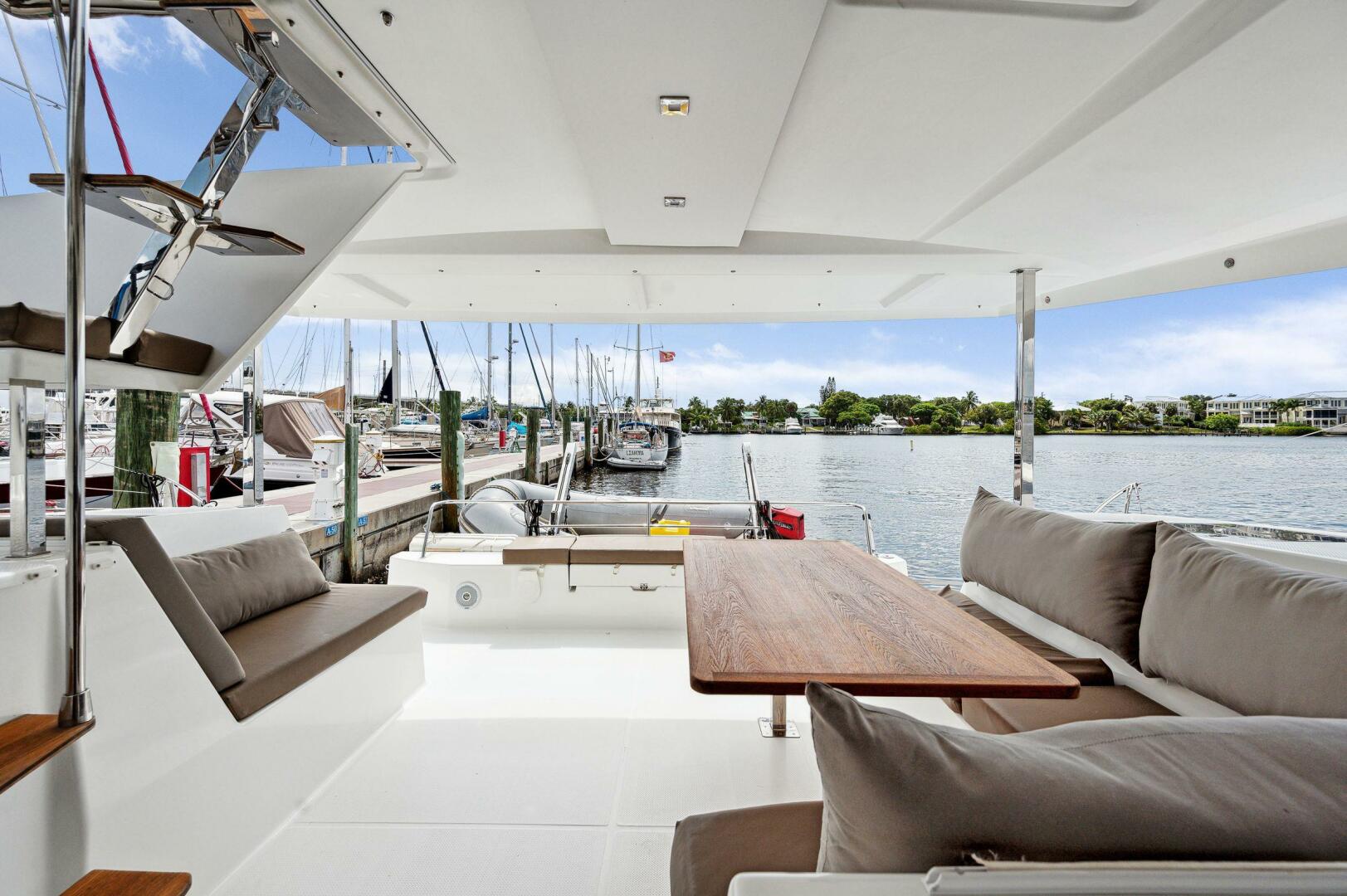38ft Fountaine Pajot Yacht For Sale