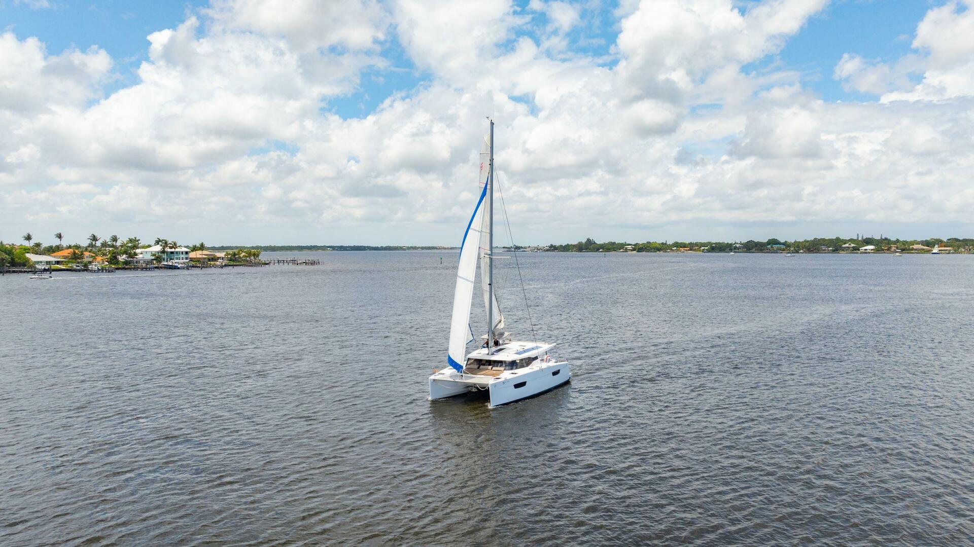38ft Fountaine Pajot Yacht For Sale