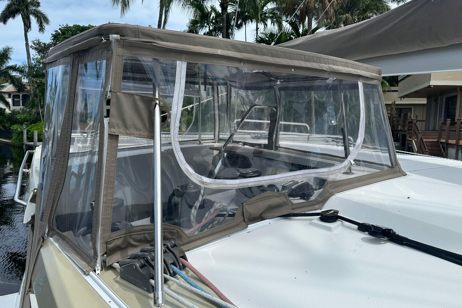 2017-fountaine-pajot-lucia-40-sail-9941108-20250916122153483