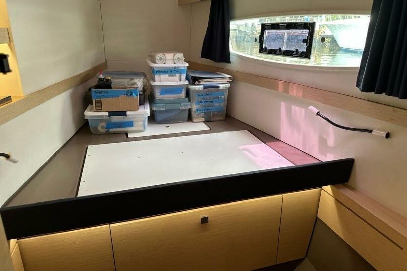 2017-fountaine-pajot-lucia-40-sail-9941108-20250910091823785