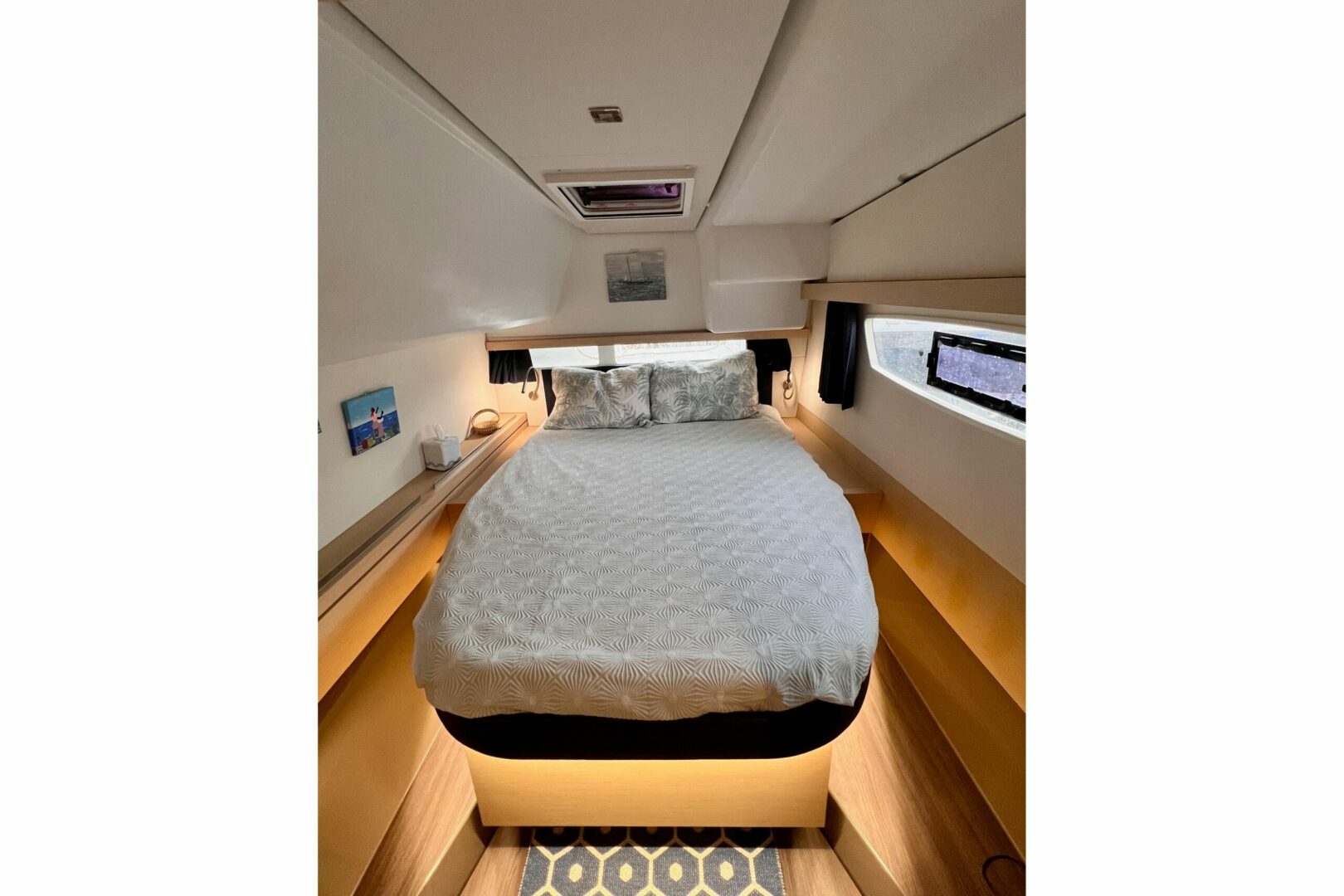 38ft Fountaine Pajot Yacht For Sale