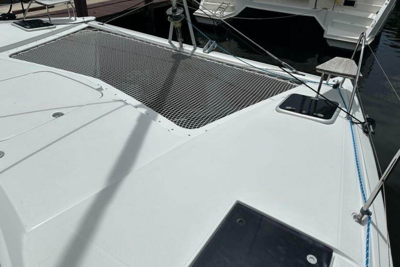 2017-fountaine-pajot-lucia-40-sail-9941108-20250910091824957