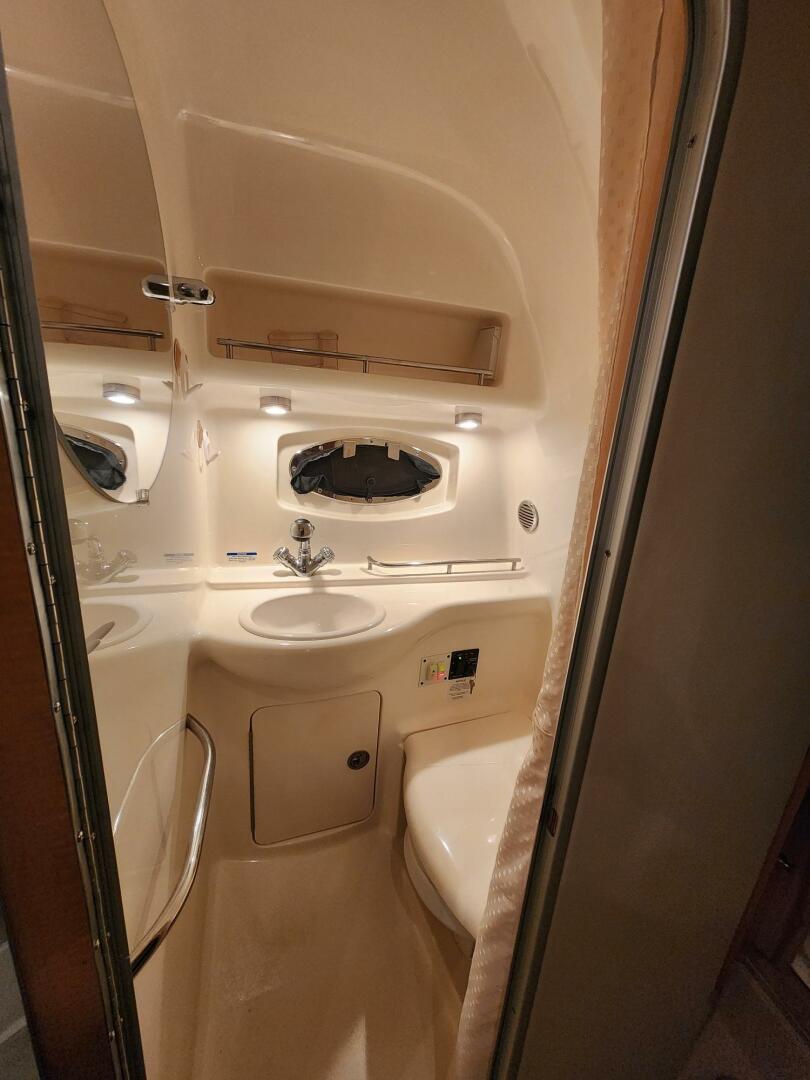 30ft Chaparral Yacht For Sale