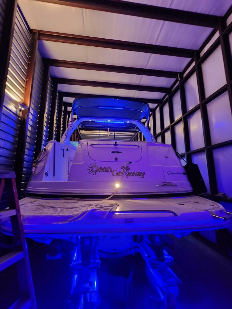 30ft Chaparral Yacht For Sale