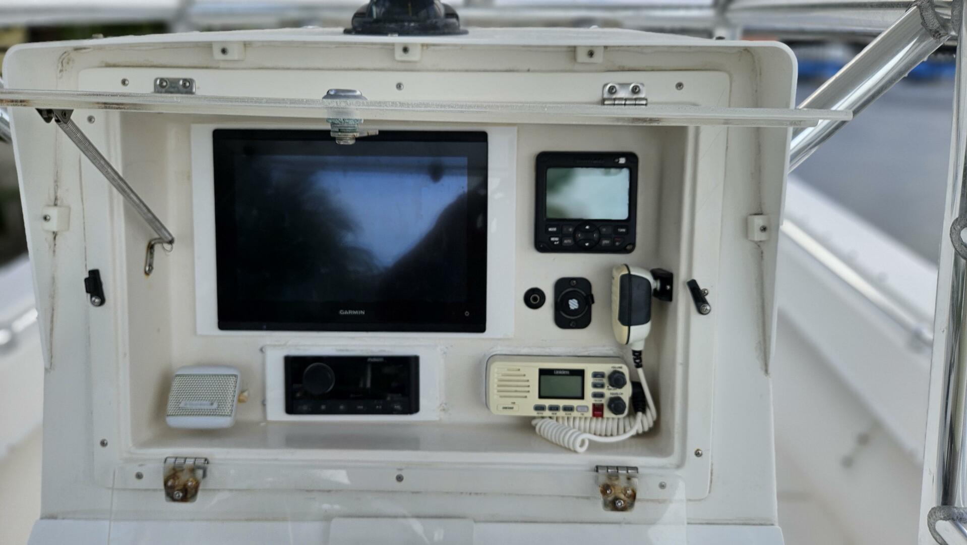 Get the Gaff II 31ft Contender Yacht For Sale Get the Gaff II 31ft Contender Yacht For Sale