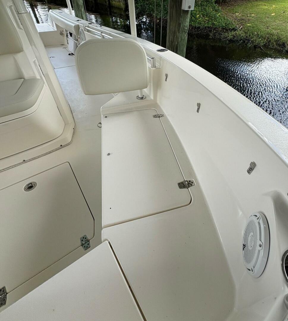 24ft Cobia Yacht For Sale