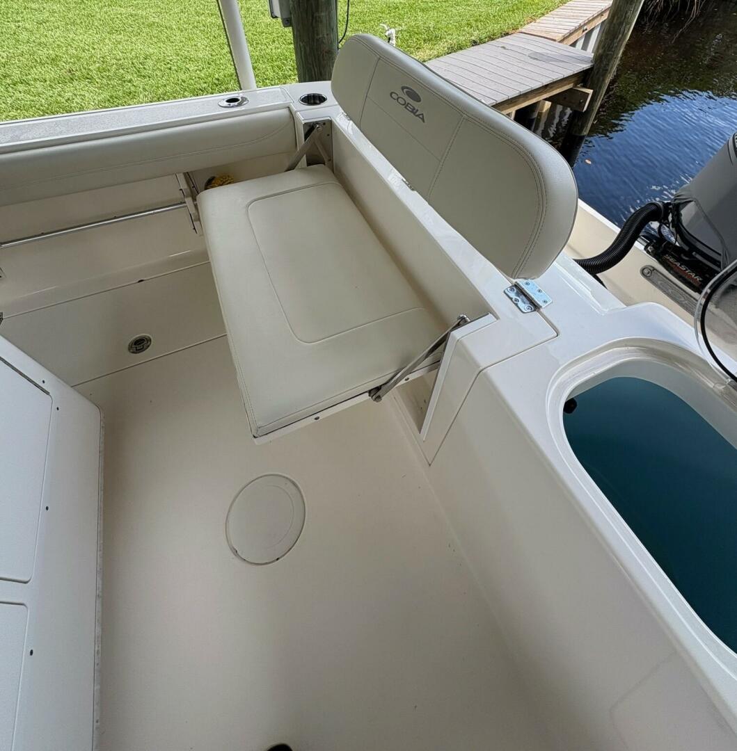 24ft Cobia Yacht For Sale