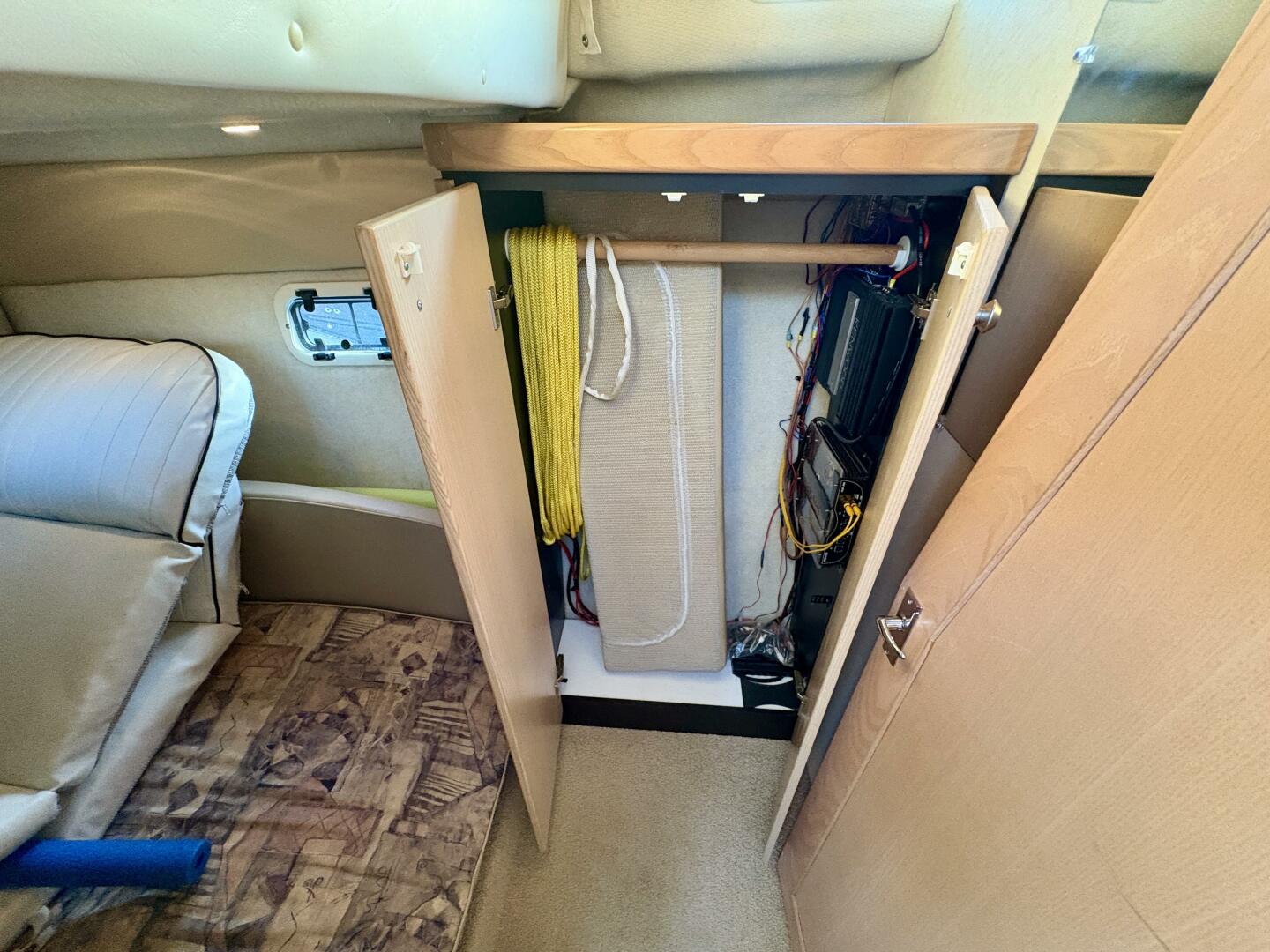 Next Weekend  32ft Bayliner Yacht For Sale
