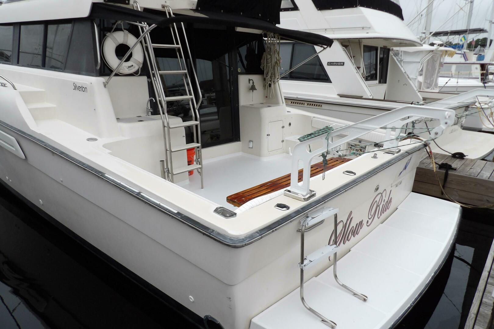 Slow Ride 41ft Silverton Yacht For Sale