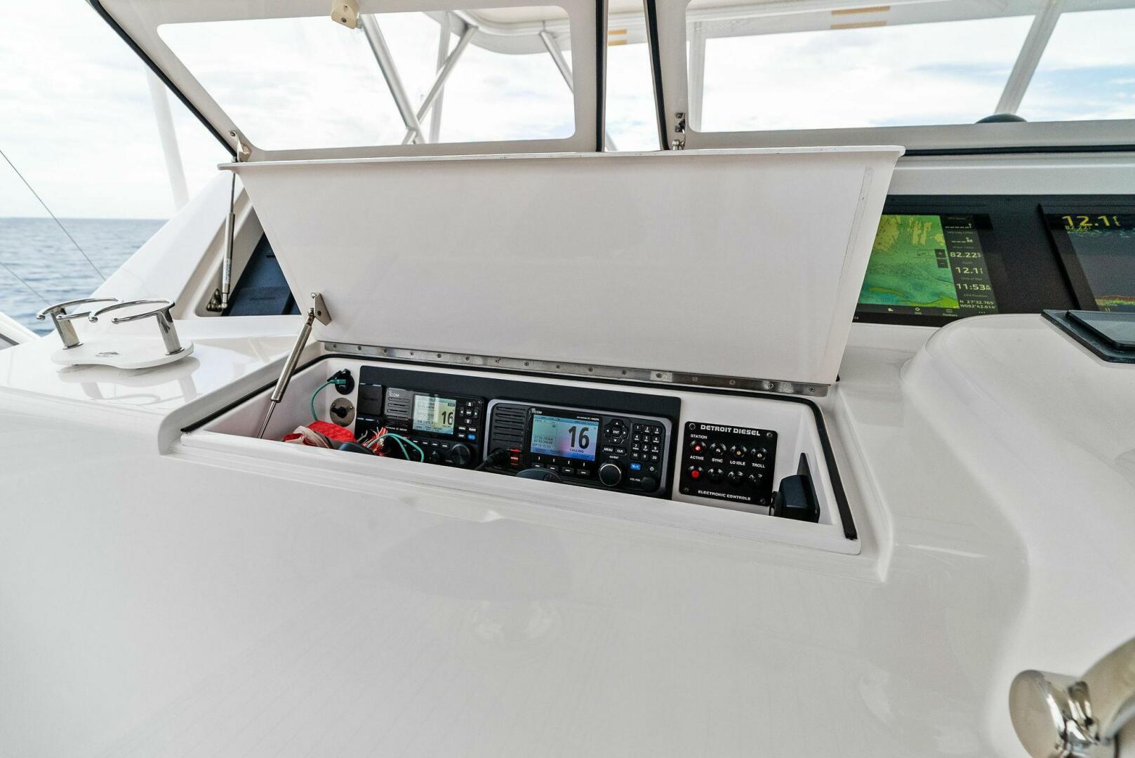 2006 Viking 61 Convertible KNOT ON CALL