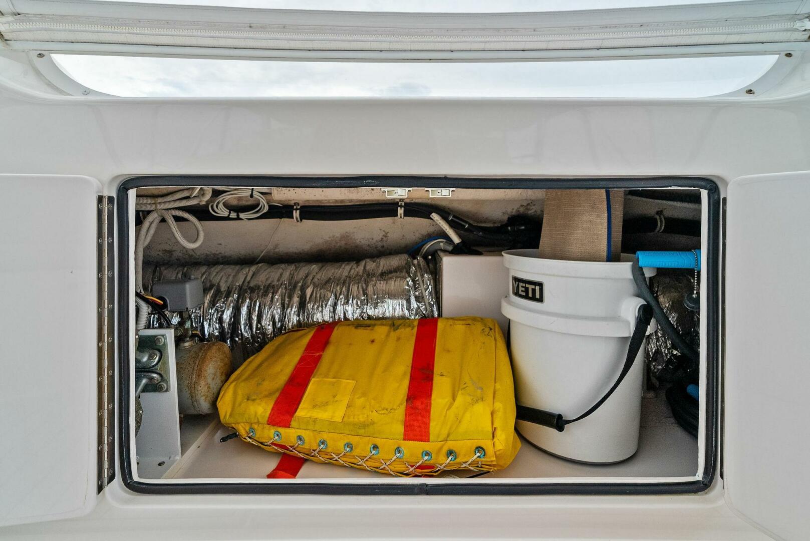 2006 Viking 61 Convertible KNOT ON CALL