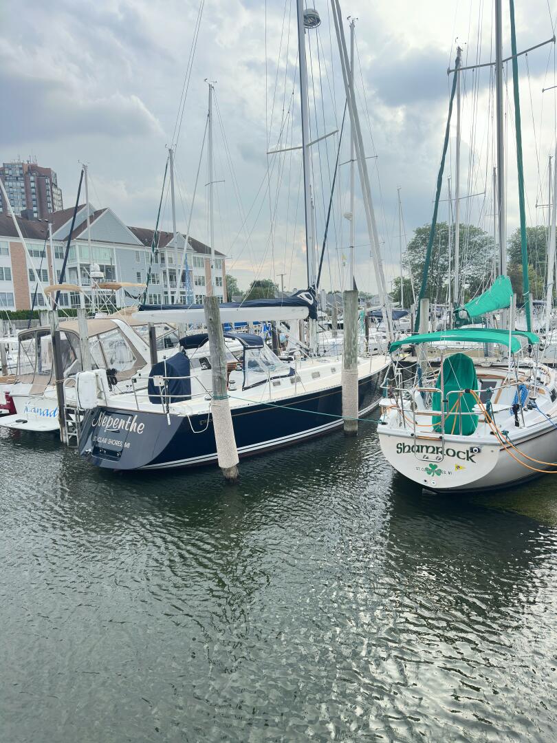 Nepenthe 37ft Tartan Yacht For Sale
